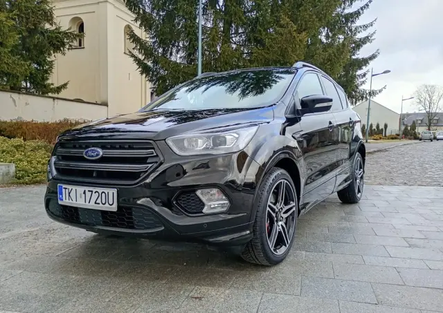 FORD Kuga 1.5 EcoBoost FWD ST-Line