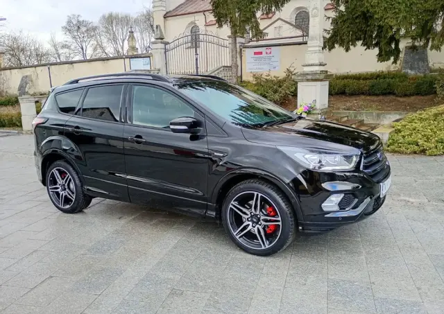 FORD Kuga 1.5 EcoBoost FWD ST-Line