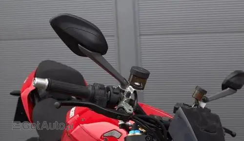 DUCATI Streetfighter V4 S 