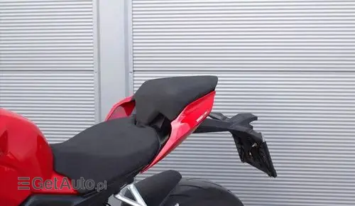 DUCATI Streetfighter V4 S 