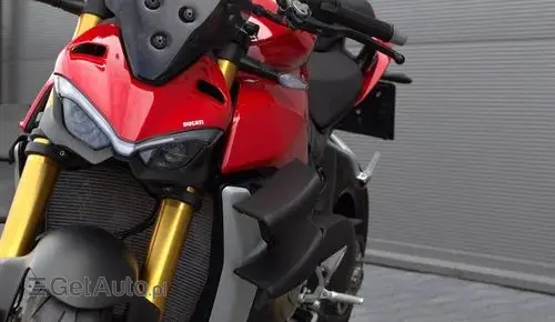 DUCATI Streetfighter V4 S 