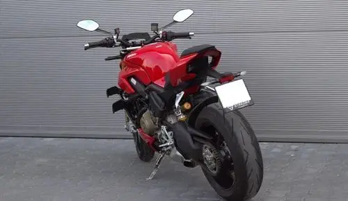 DUCATI Streetfighter V4 S 