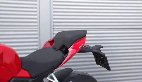 DUCATI Streetfighter V4 S 