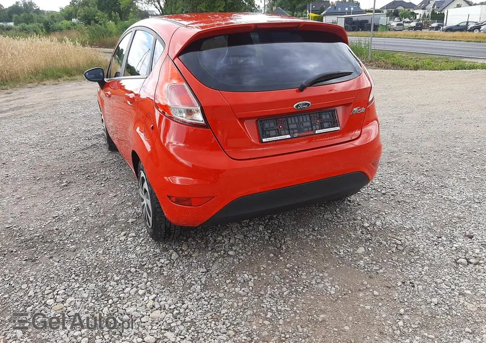 FORD Fiesta 1.6 TDCi DPF Trend