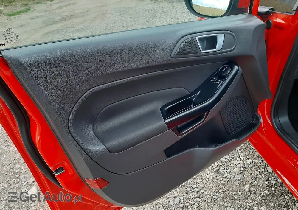 FORD Fiesta 1.6 TDCi DPF Trend
