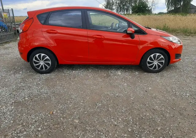 FORD Fiesta 1.6 TDCi DPF Trend