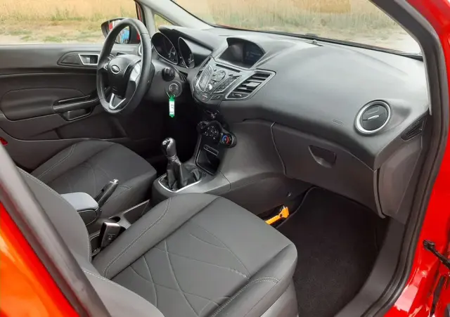 FORD Fiesta 1.6 TDCi DPF Trend