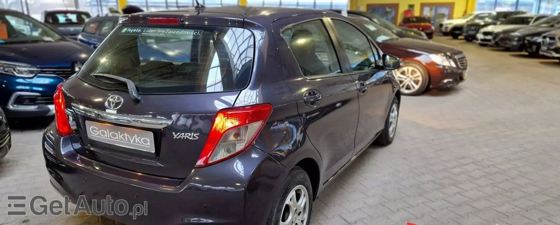TOYOTA Yaris 