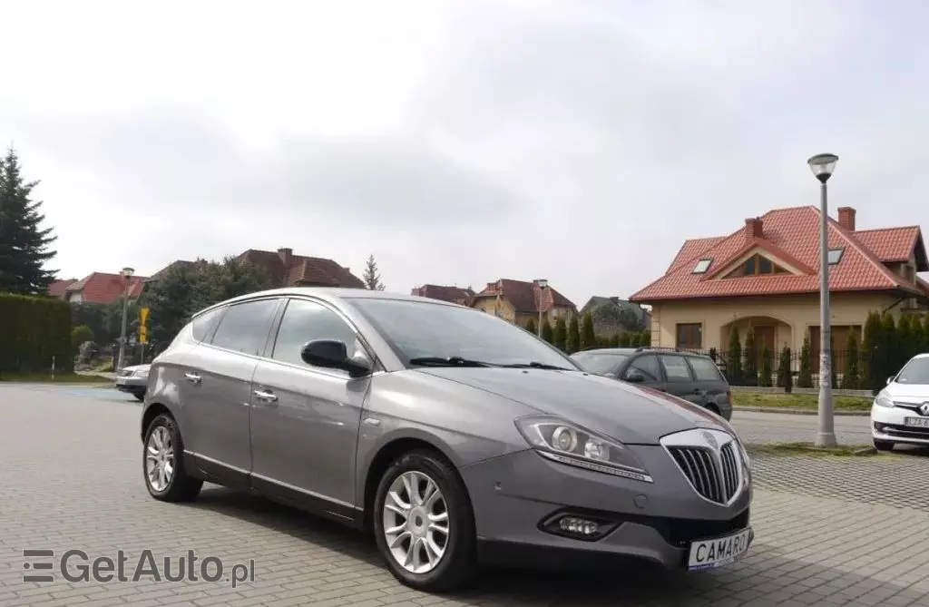LANCIA Delta 