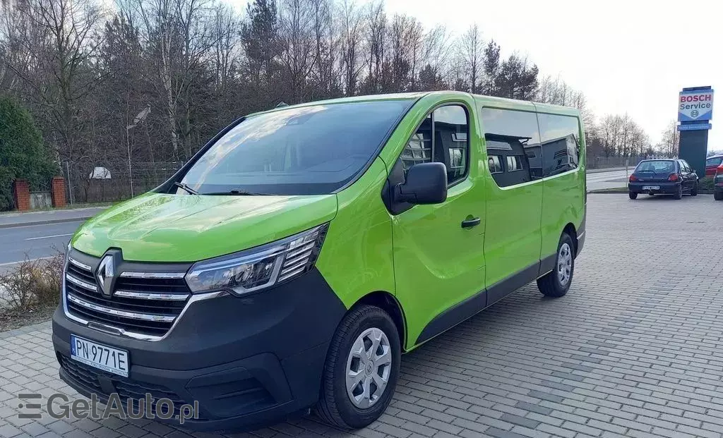 RENAULT Trafic 