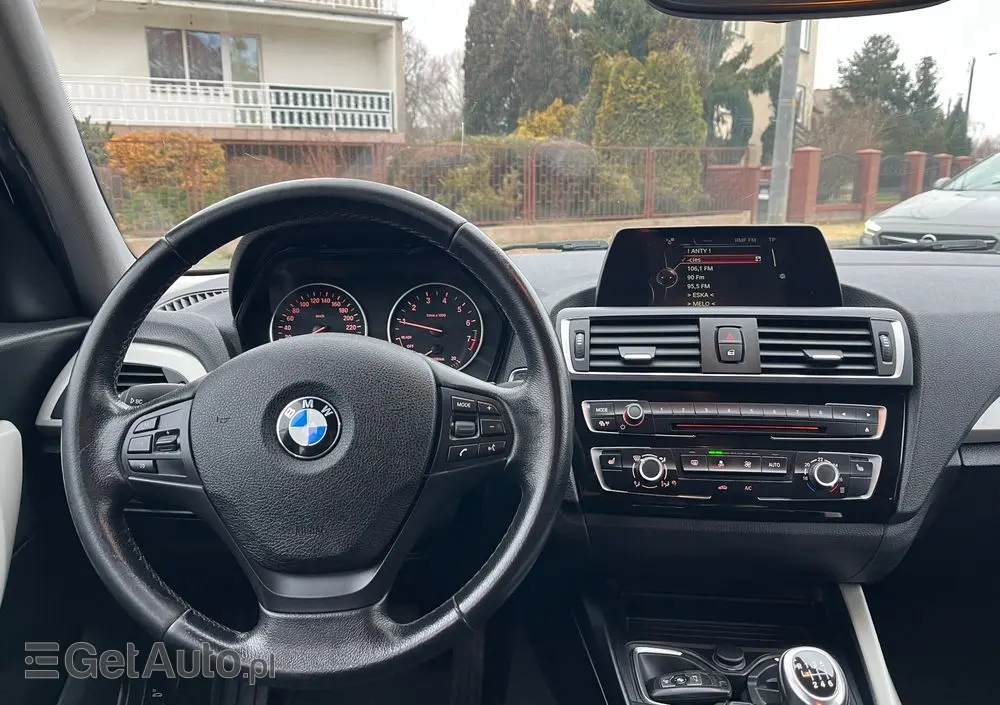 BMW Seria 1 116i Edition Metropolitan