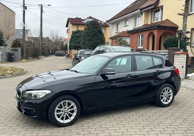 BMW Seria 1 116i Edition Metropolitan