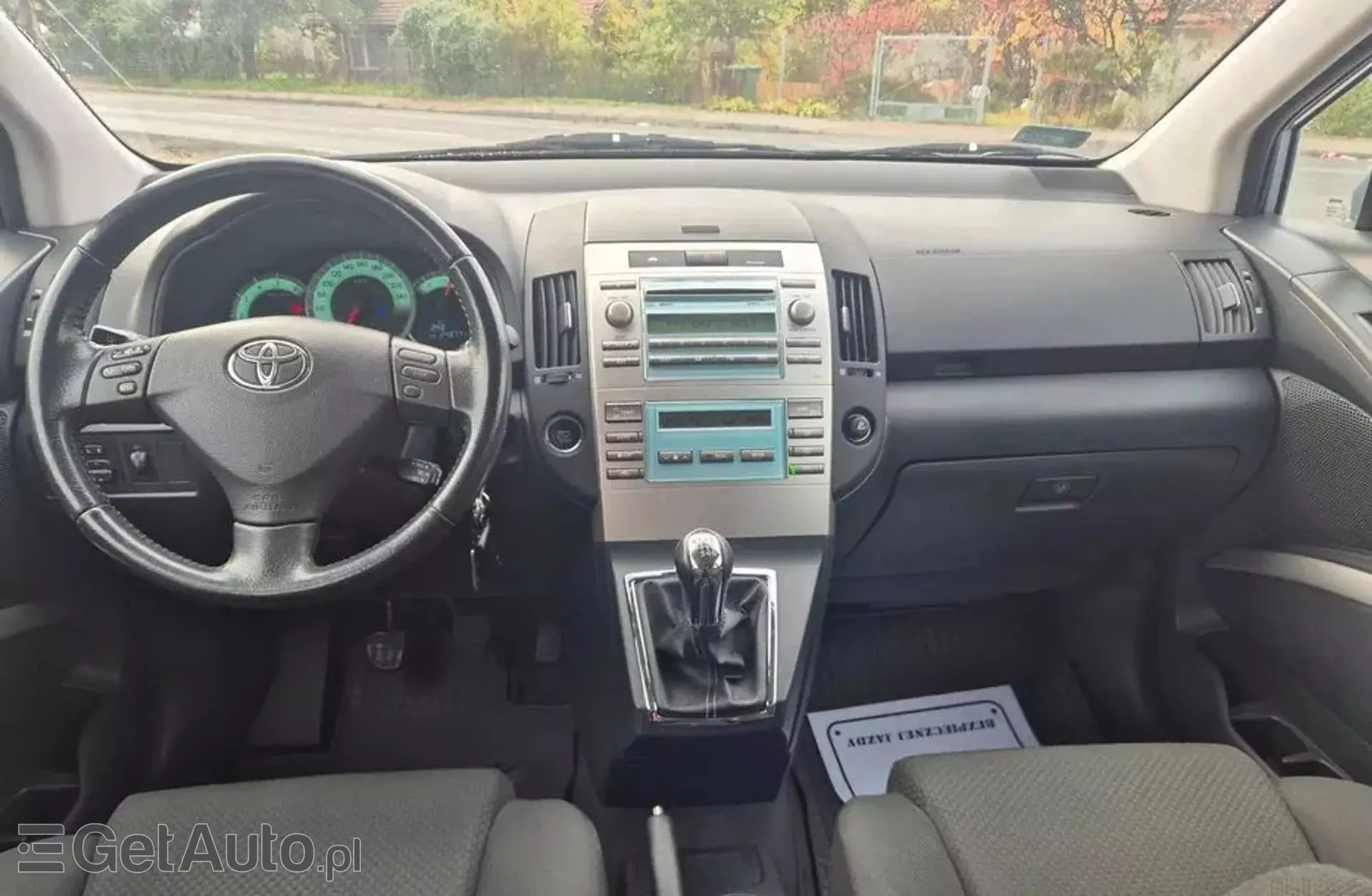 TOYOTA Corolla 2.0 D-4D (126 KM)