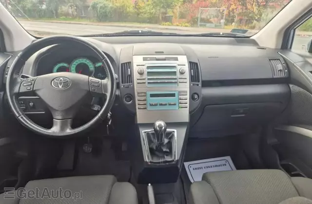 TOYOTA Corolla 2.0 D-4D (126 KM)