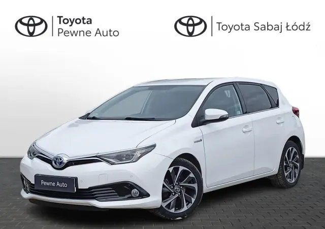 TOYOTA Auris 