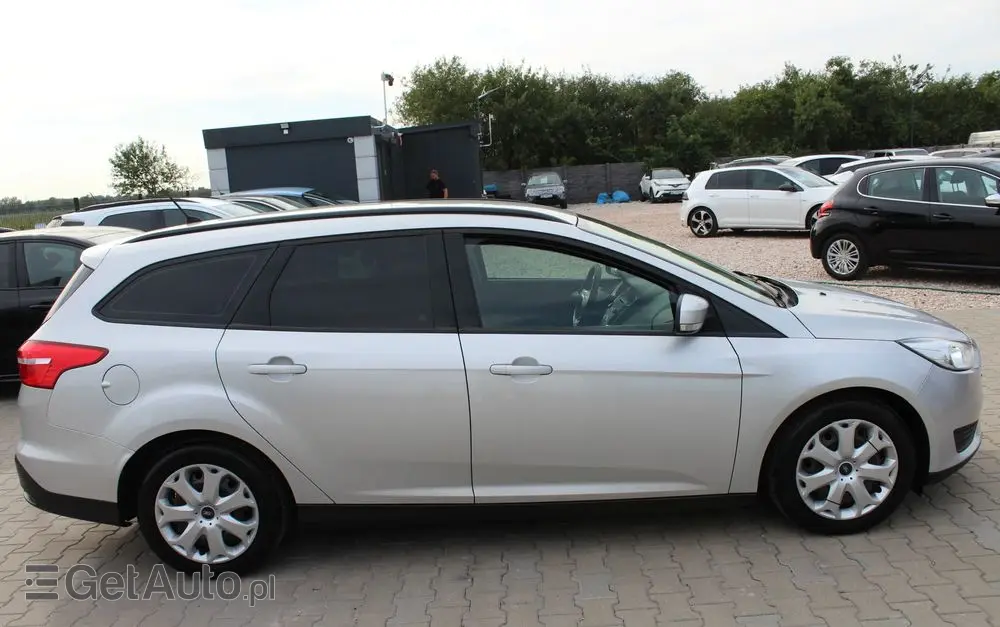 FORD Focus Turnier 1.5 EcoBlue Start-Stopp-System ACTIVE STYLE