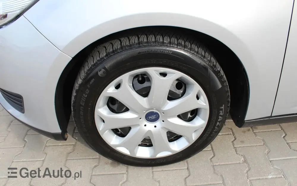 FORD Focus Turnier 1.5 EcoBlue Start-Stopp-System ACTIVE STYLE