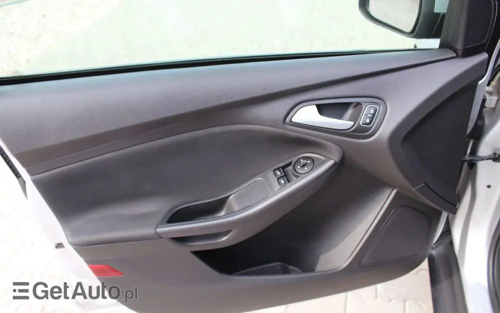 FORD Focus Turnier 1.5 EcoBlue Start-Stopp-System ACTIVE STYLE