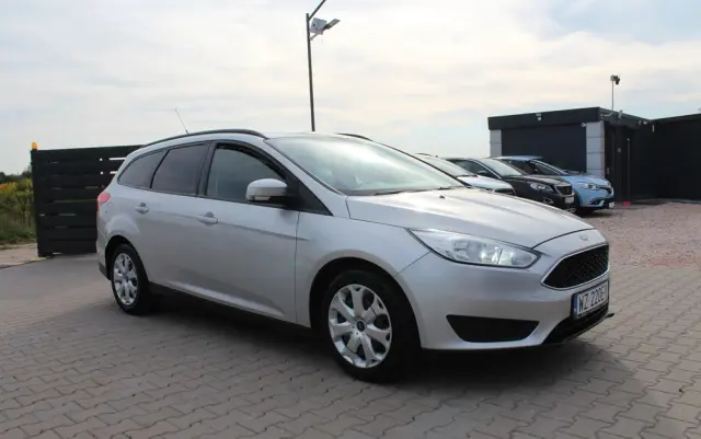 FORD Focus Turnier 1.5 EcoBlue Start-Stopp-System ACTIVE STYLE