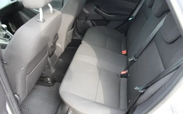 FORD Focus Turnier 1.5 EcoBlue Start-Stopp-System ACTIVE STYLE