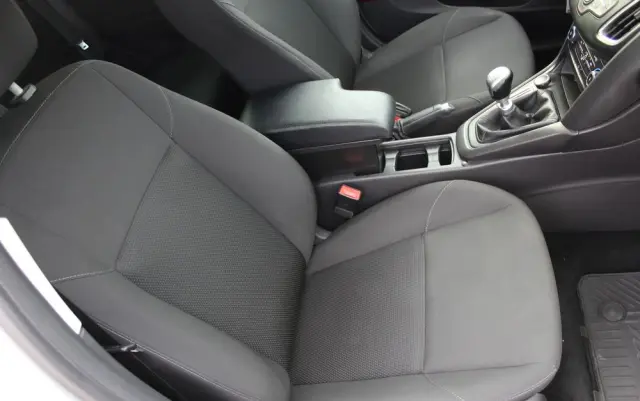 FORD Focus Turnier 1.5 EcoBlue Start-Stopp-System ACTIVE STYLE