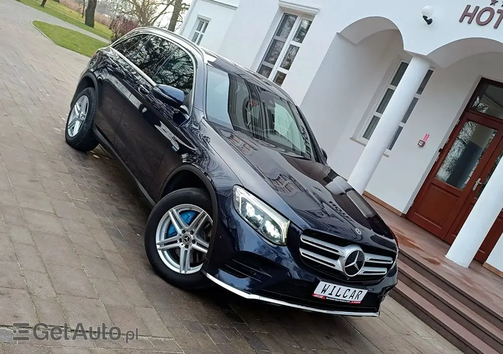 MERCEDES-BENZ GLC 