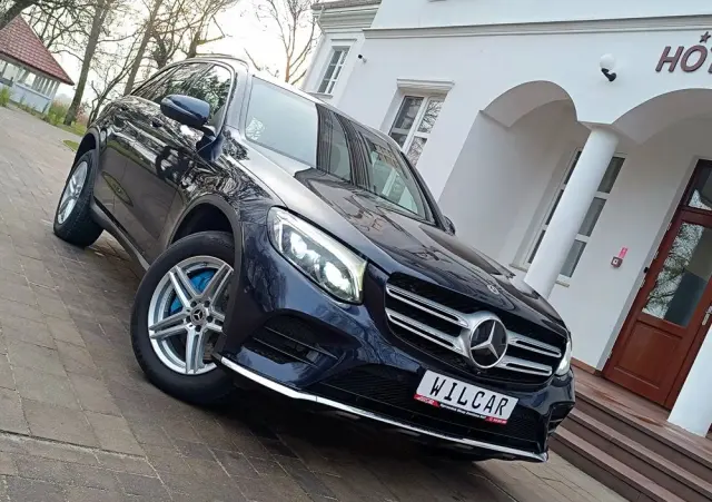 MERCEDES-BENZ GLC 