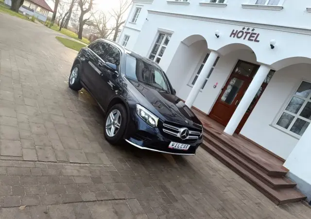 MERCEDES-BENZ GLC 