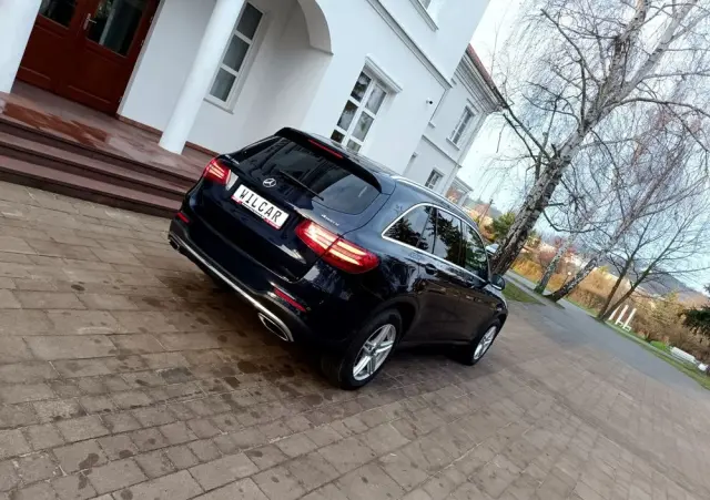 MERCEDES-BENZ GLC 