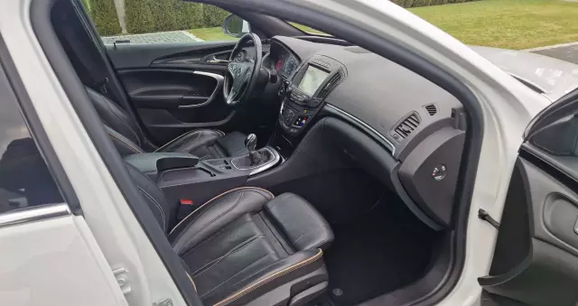 OPEL Insignia Country Tourer 2.0 DIesel 4x4 Exclusive