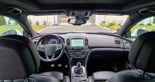 OPEL Insignia Country Tourer 2.0 DIesel 4x4 Exclusive