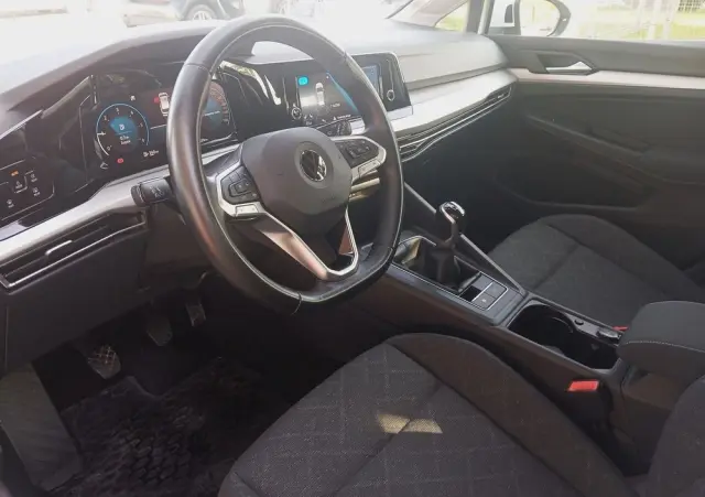 VOLKSWAGEN Golf VIII 2.0 TDI Life