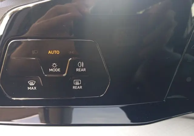 VOLKSWAGEN Golf VIII 2.0 TDI Life