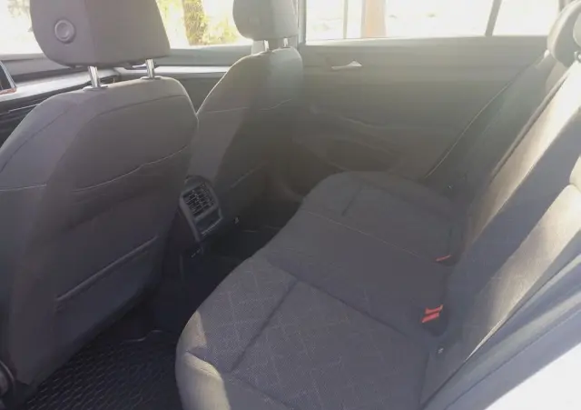 VOLKSWAGEN Golf VIII 2.0 TDI Life