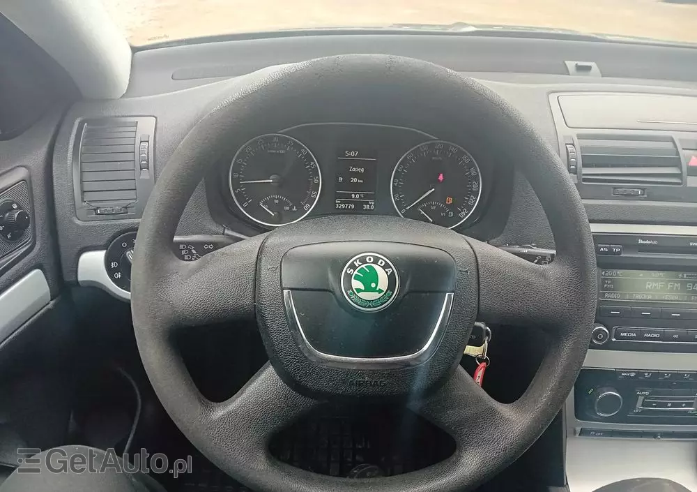 SKODA Octavia 
