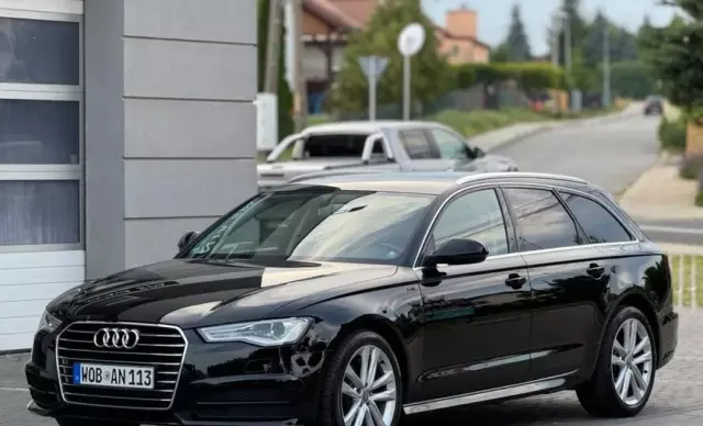 AUDI A6 