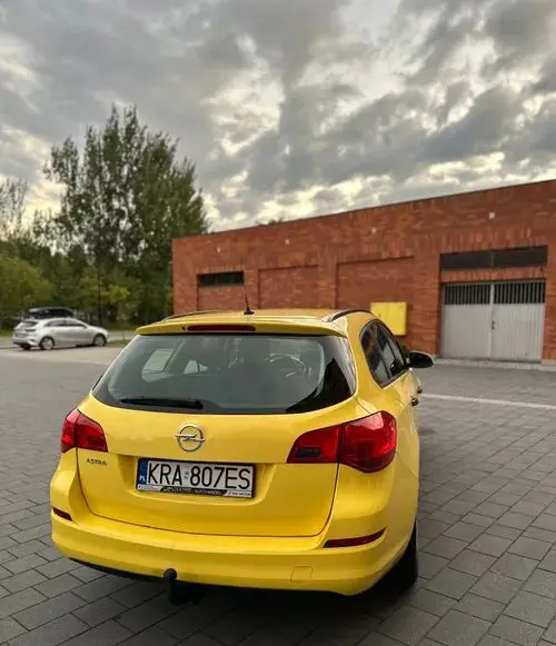 OPEL Astra 