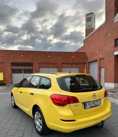 OPEL Astra 