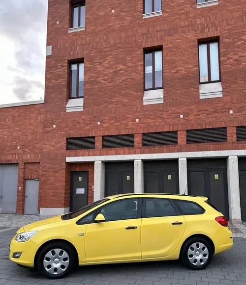 OPEL Astra 
