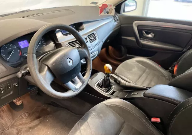 RENAULT Laguna 2.0 Authentique