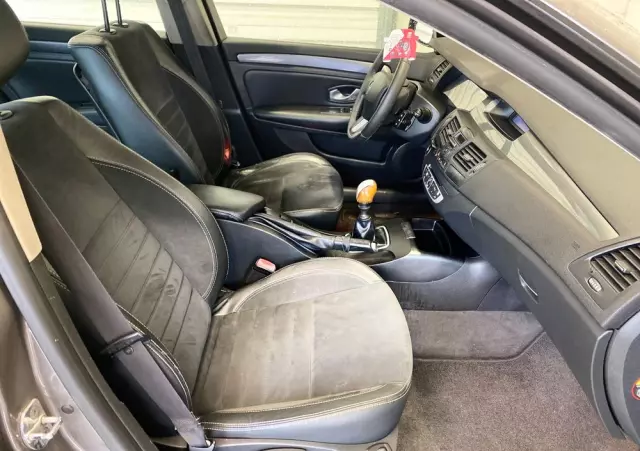 RENAULT Laguna 2.0 Authentique