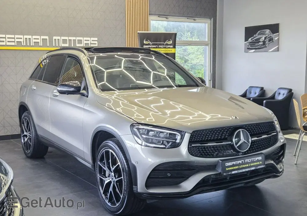 MERCEDES-BENZ GLC 