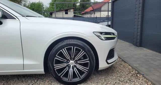 VOLVO V60 D4 AWD Geartronic Inscription
