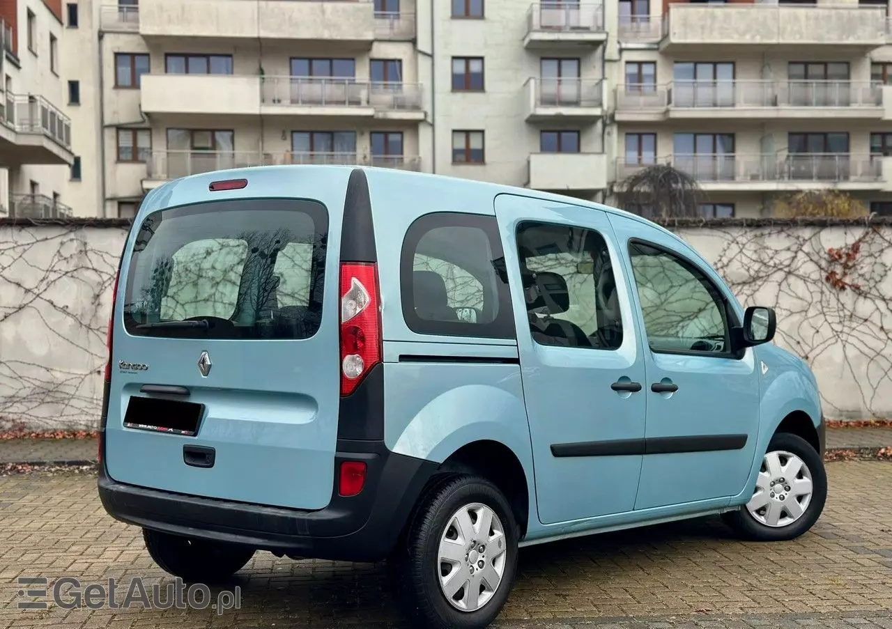 RENAULT Kangoo 1.6 8V Happy Family