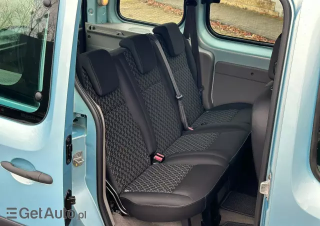 RENAULT Kangoo 1.6 8V Happy Family