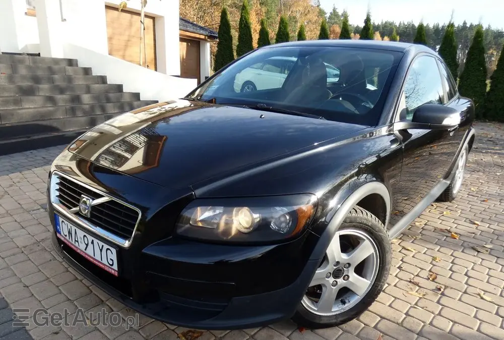 VOLVO C30 