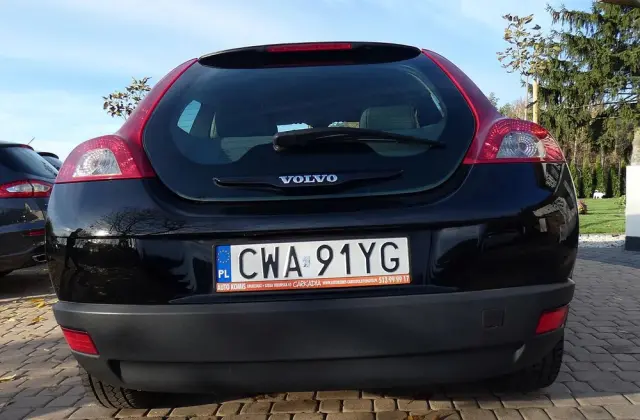 VOLVO C30 