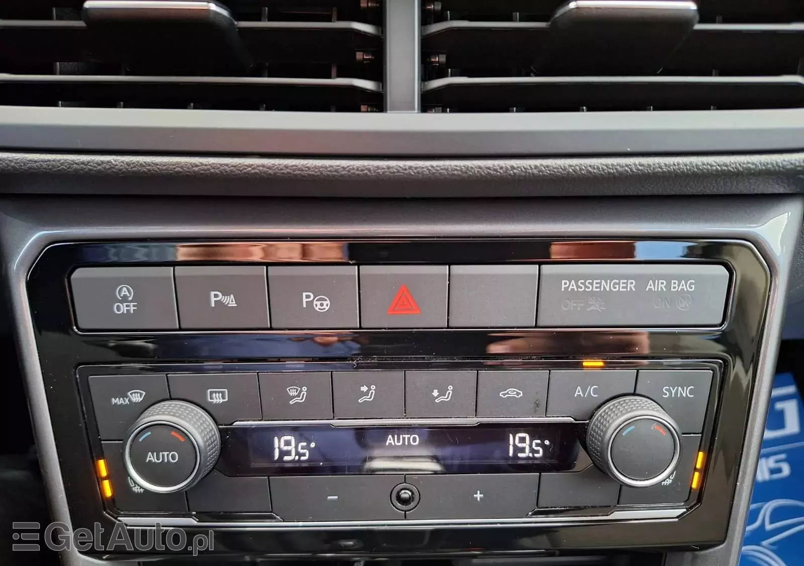 VOLKSWAGEN T-Cross 1.0 TSI OPF DSG Style