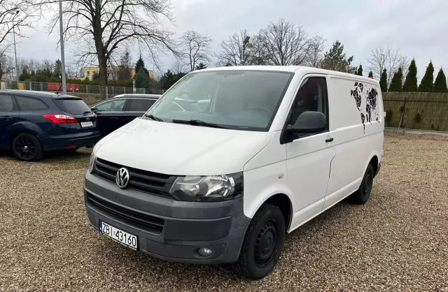 VOLKSWAGEN T5 