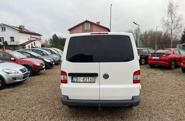 VOLKSWAGEN T5 